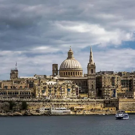 Appartement Tastefully Designed 3br In With Wifi By 360 Estates *