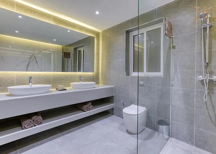 Tastefully Designed 3br In With Wifi By 360 Estates *