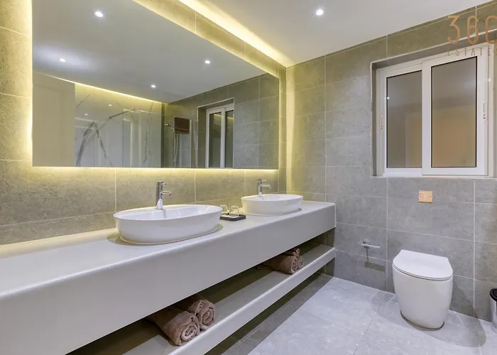 Tastefully Designed 3br In With Wifi By 360 Estates