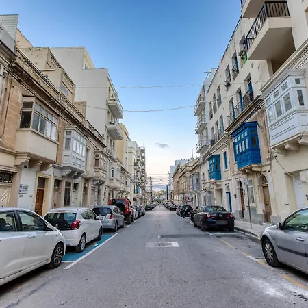 Tastefully Designed 3br In With Wifi By 360 Estates * Gzira