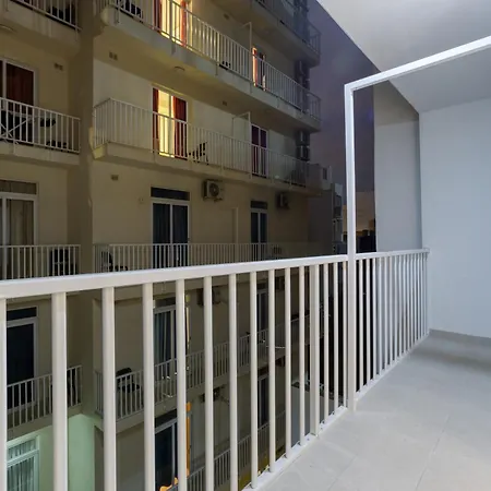 Tastefully Designed 3br In With Wifi By 360 Estates *