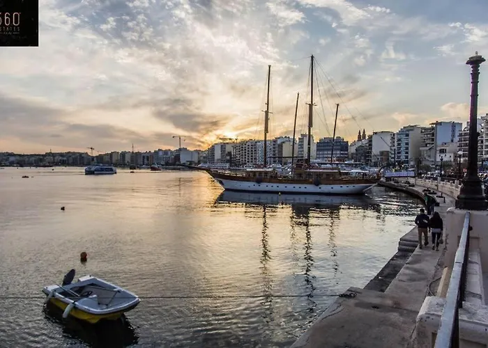 Tastefully Designed 3br In With Wifi By 360 Estates Daire