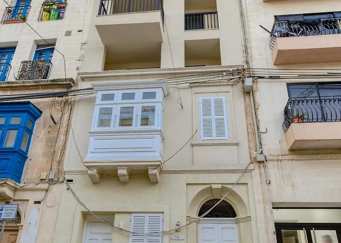 Daire Tastefully Designed 3br In With Wifi By 360 Estates *